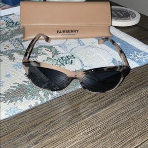 Burberry sunglasses